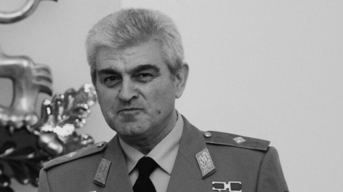 Александър Александров