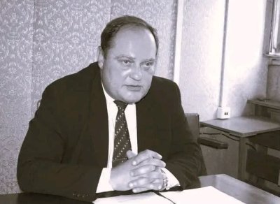 Веселин Маринов Петров